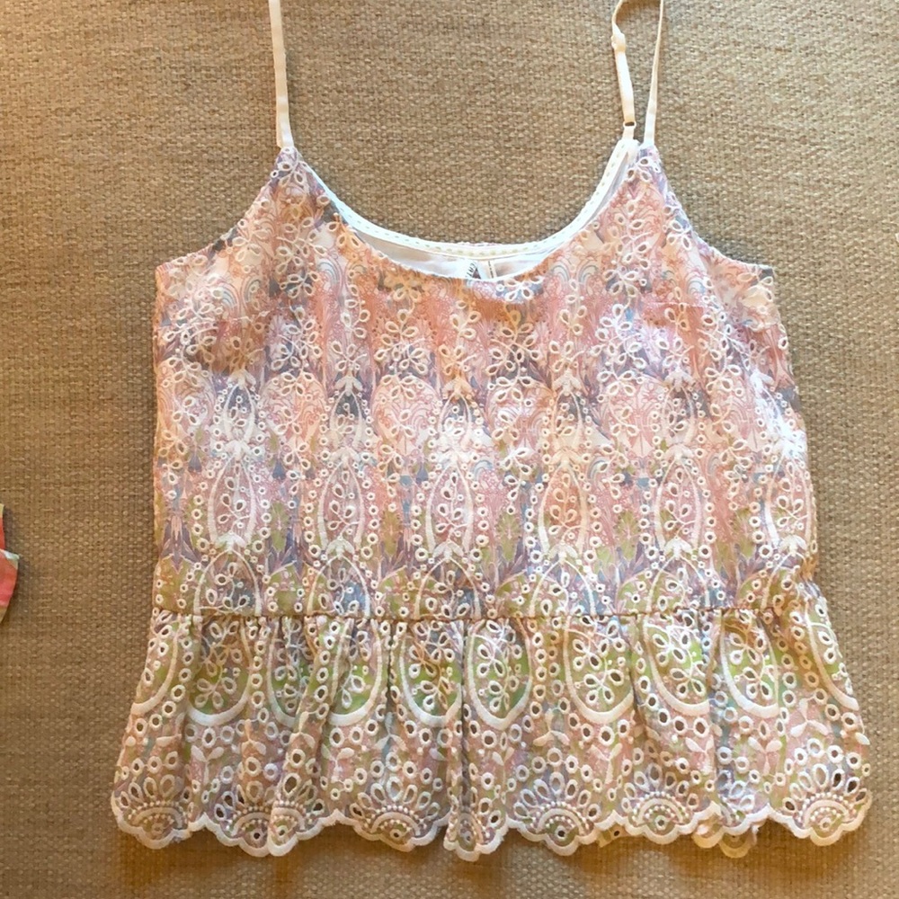 NWOT Anthropologie top open back tank size 0